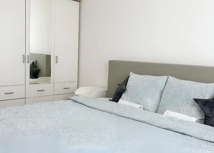 A1 Διαμέρισμα *