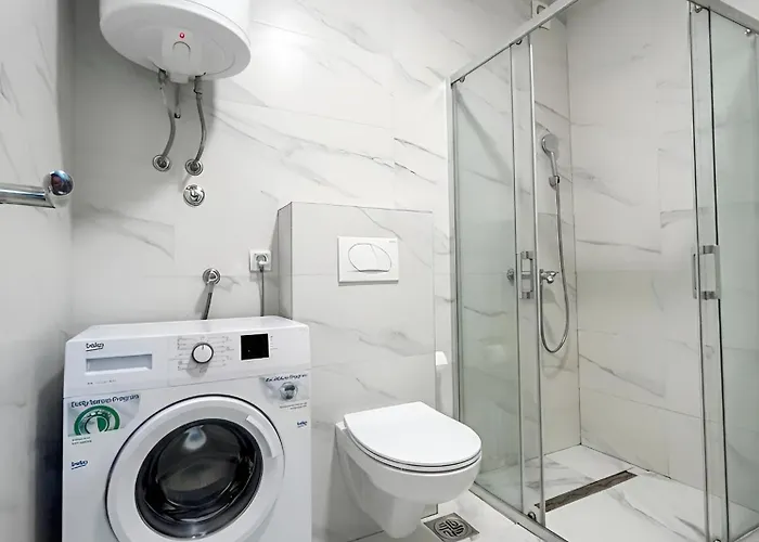 Διαμέρισμα A1 *